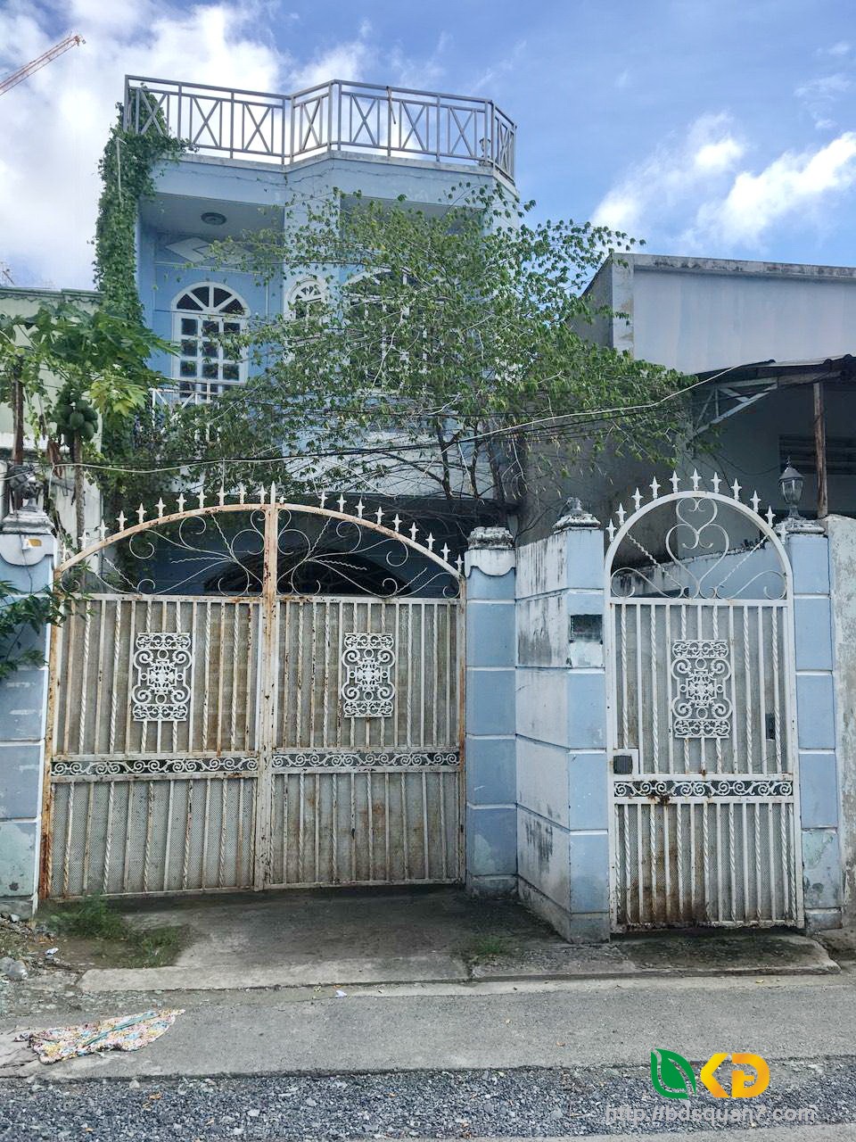 Bán nhà cũ hẻm xe hơi đường Huỳnh Tấn Phát phường Phú Thuận Quận 7